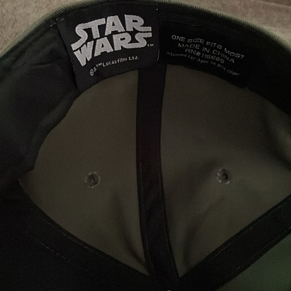 NEW Star Wars Men's Officially Licensed Mandalorian Baby Yoda Snapback Hat Cap - Picture 5 of 8